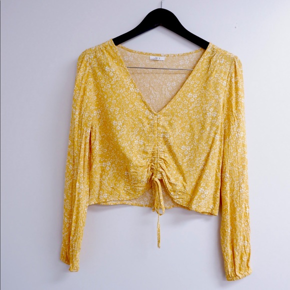 BRIGHT SUMMERY ARDENE TOP